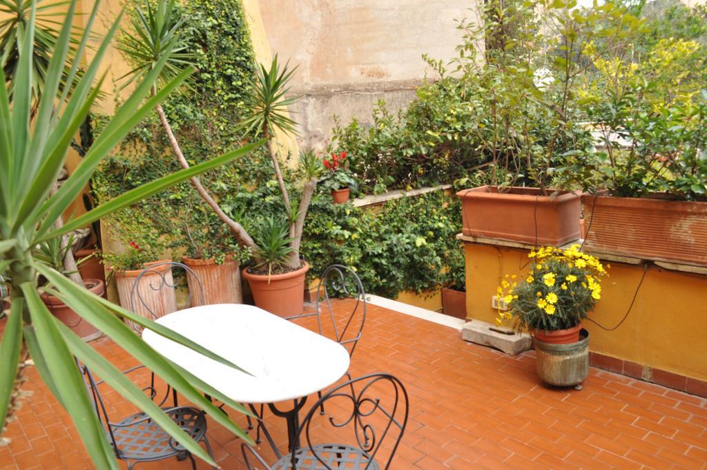 Onofrio Flat Apartment Rome Exterior photo